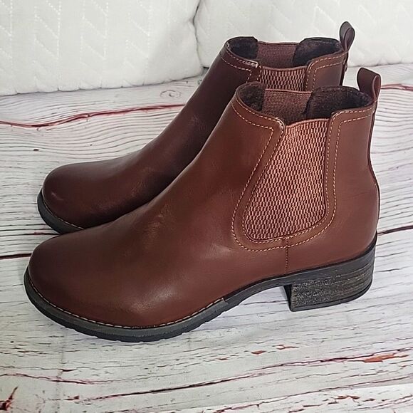 Eastland Dark Brown Chelsea Boots Women's Size 8 - Picture 2 of 12
